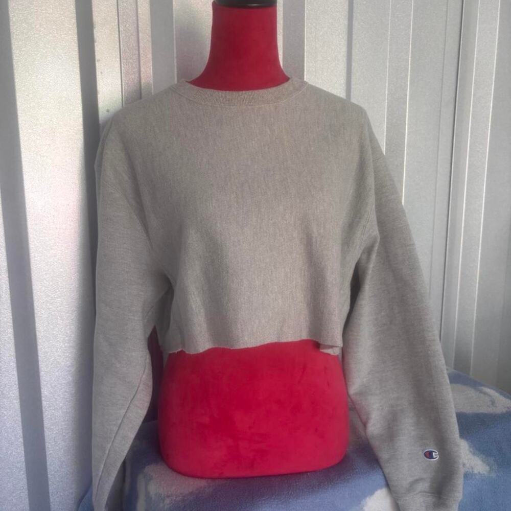 Champion grey cropped sweatshirt size